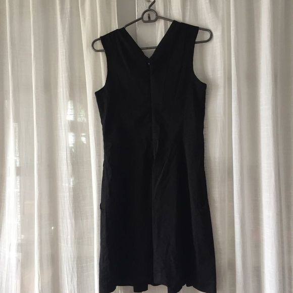 Black linen theory dress - Picture 4 of 4